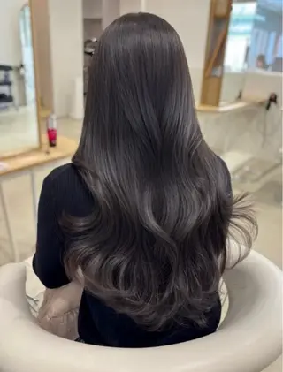 ロング カラー mana /韓国風レイヤーのヘアスタイル