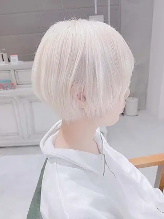 ショート モテ髪透明感❤️ デイズヘアカラーのヘアスタイル
