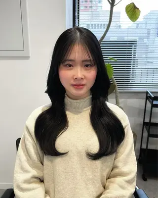 セミロング カラー ❤️ショートカット ・顔周りカット❤️のヘアスタイル
