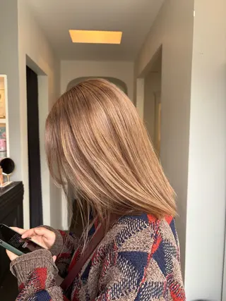 ミディアム 透明感カラー🎀 tasty／makoのヘアスタイル