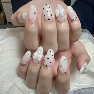 ネイル 🎀nana🫧 ワンホンネイル🎀のネイルデザイン