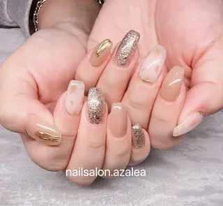 ネイル R inのネイルデザイン