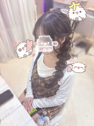 ロング ヘアアレンジ ヘアメイクpupe所属・pupe まいのヘアスタイル