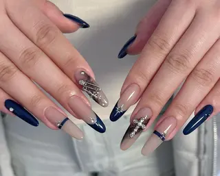 ネイル エリ🫧 nail池袋東口のネイルデザイン