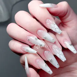 ネイル Queens みなみのネイルデザイン