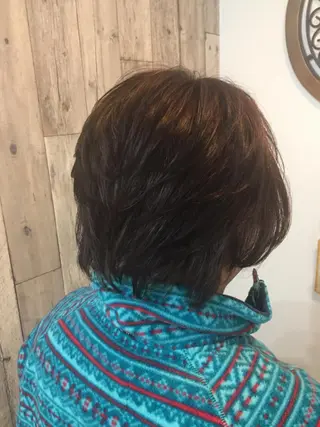 カラー 中山 ルミ子のヘアスタイル