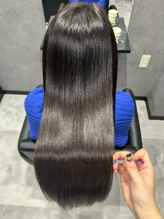 ロング カラー 佐野 彩音のヘアスタイル