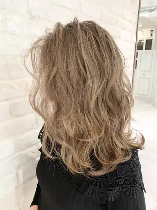 ミディアム 白井 秀太郎のヘアスタイル