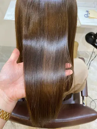 ロング 【髪質改善 艶髪】 布川 莉穂のヘアスタイル