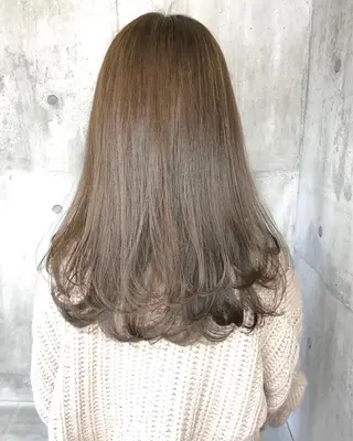 セミロング 透明感♡グレージュ ♡ミルクティー♡のヘアスタイル