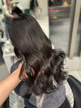 ロング カラー Sakuraෆ˚* 透け感ベージュ🥨のヘアスタイル