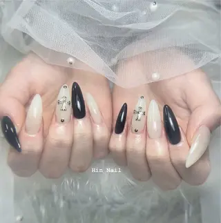 ネイル Hin Nail Salonのネイルデザイン