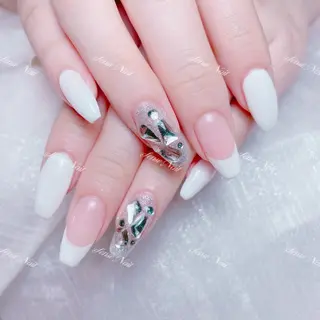 ネイル Yukiko 🌙のネイルデザイン