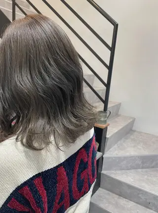 ミディアム カラー 狩野 羅夢のヘアスタイル