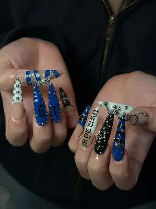 ネイル CoMo Nailのネイルデザイン