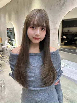 ロング 【lond】🩶 Marinのヘアスタイル