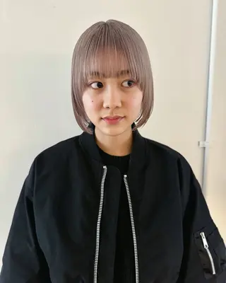 ショート カラー RAIMA ケアハイトーンのヘアスタイル
