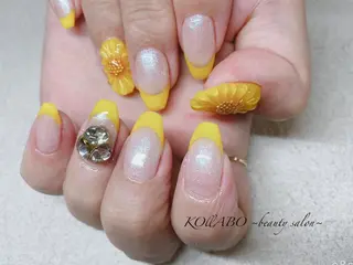 ネイル KOLLABO nailのネイルデザイン