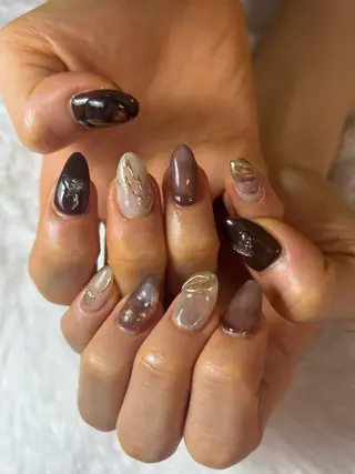 ネイル 三本 綾奈のネイルデザイン