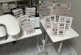 ネイル 倉石 百恵のネイルデザイン