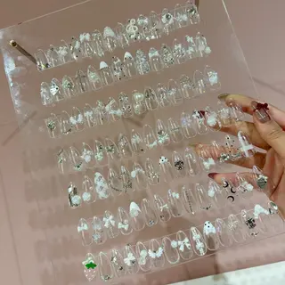 ネイル AKANE 🧴のネイルデザイン