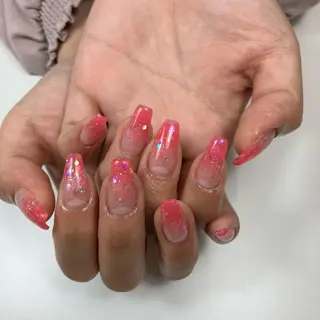 ネイル MAXKELLY スタッフのネイルデザイン