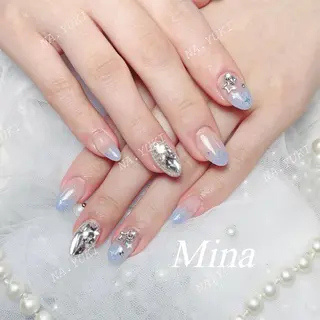 ネイル 🌷 Mooning 🌷のネイルデザイン