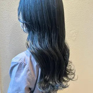 ロング カラー トレンド/顔まわり/ レイヤー/髪質改善のヘアスタイル