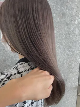 ミディアム カラー 山下 千明のヘアスタイル
