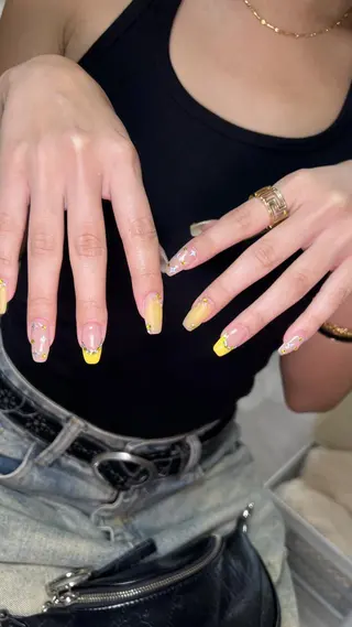 ネイル ネイリスト ハンのネイルデザイン