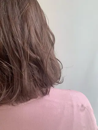 ミディアム カラー パーマ ヘアアレンジ 加藤 綾華のヘアスタイル