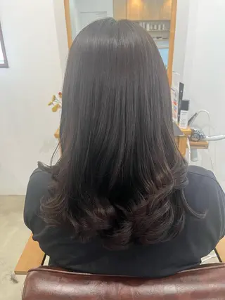 セミロング カラー 三島 有佳里のヘアスタイル