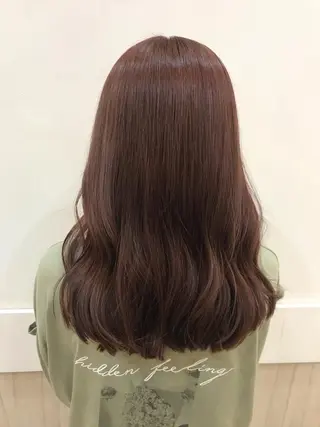 ミディアム yukari 艶髪ヘアのヘアスタイル