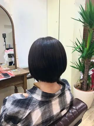 ショート 髪質改善個室サロン' 白髪ぼかし・縮毛矯正のヘアスタイル