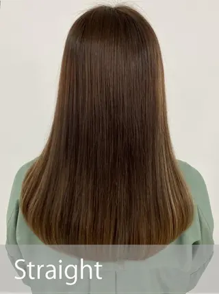 ロング カラー PEQSS HAIRのヘアスタイル