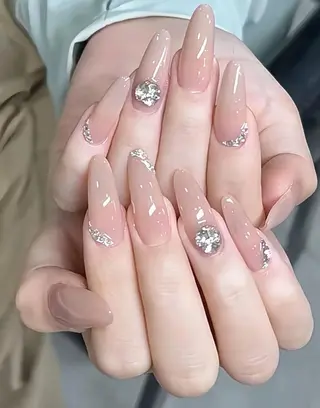 ネイル ネイリストヨ ヨのネイルデザイン