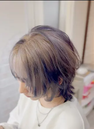 ショート 飯星慧斗 /ブリーチ、縮毛矯正のヘアスタイル