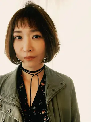 ショート カラー 林 梓のヘアスタイル