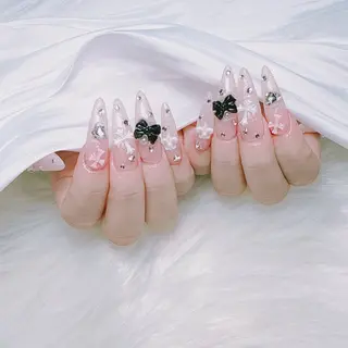 ネイル W&nail  slon所属・W·mai nail 関内のネイルデザイン