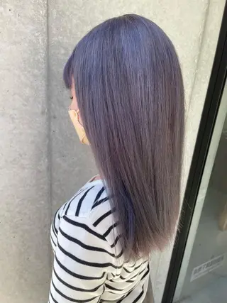 セミロング シンプル 美容室のヘアスタイル