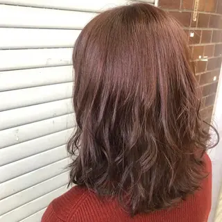 セミロング カラー 金島 青のヘアスタイル