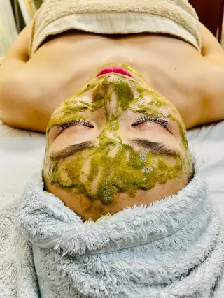 美容鍼灸サロン mahoroba院長のエステ・リラクイメージ