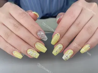 ネイル 神田 ココナッツのネイルデザイン