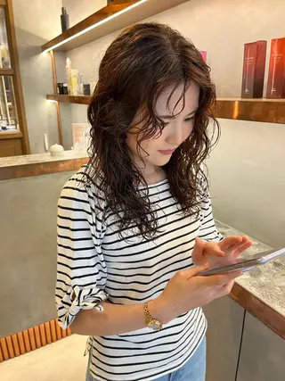 ロング パーマ 小川 光のヘアスタイル