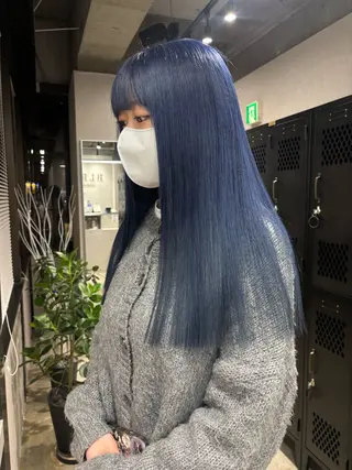 カラー 🪽ハイトーン🏹 ブリーチ🫧海志🍿のヘアスタイル