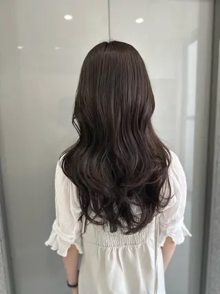 ロング カラー 流行りの透明感カラー ×縮毛矯正🤍ユウのヘアスタイル
