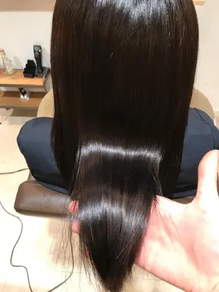 セミロング atelier RICOのヘアスタイル