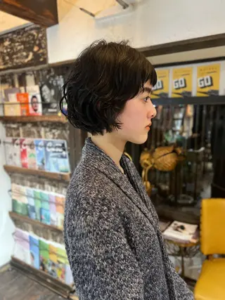 ショート ボブパーマ/レイヤー ヒロモトアサカのヘアスタイル