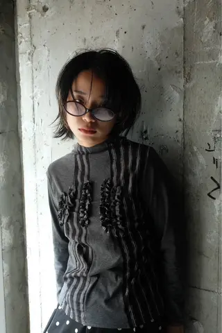 ミディアム 齋 花音のヘアスタイル