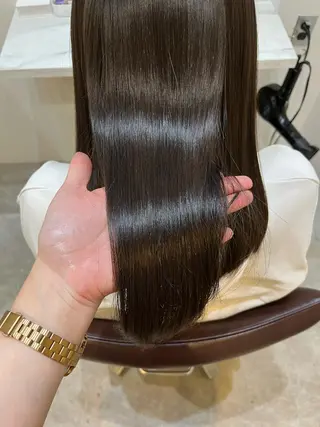 ロング 【髪質改善 艶髪】 布川 莉穂のヘアスタイル